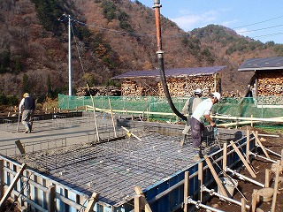 基礎工事