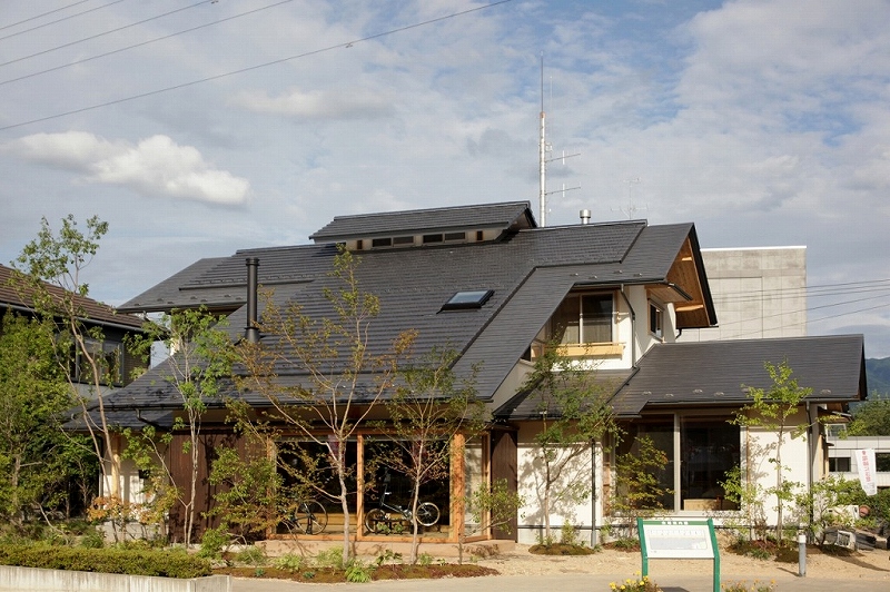 大屋根の外観