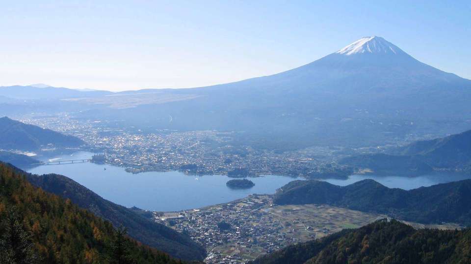 富士山と山梨の盆地